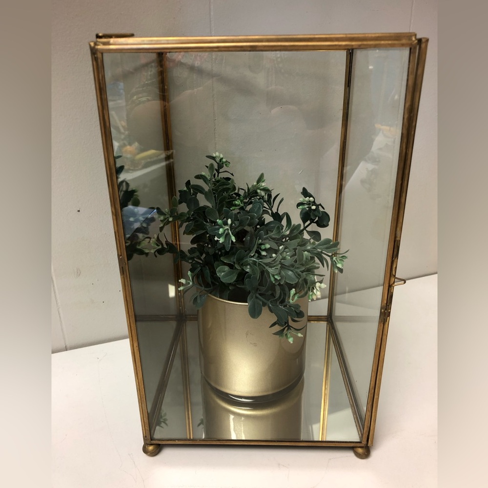VTG Brass and Glass Mirrored Display Case with Latch 7x7x12” Excellent Condition